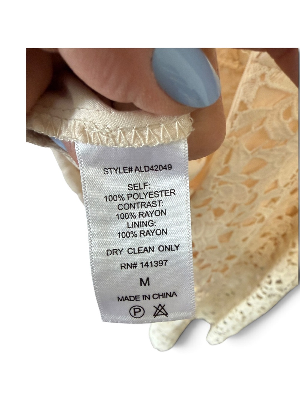 Astr the Label Cream Lace Midi Dress with Spaghetti Straps Medium - Picture 11 of 11
